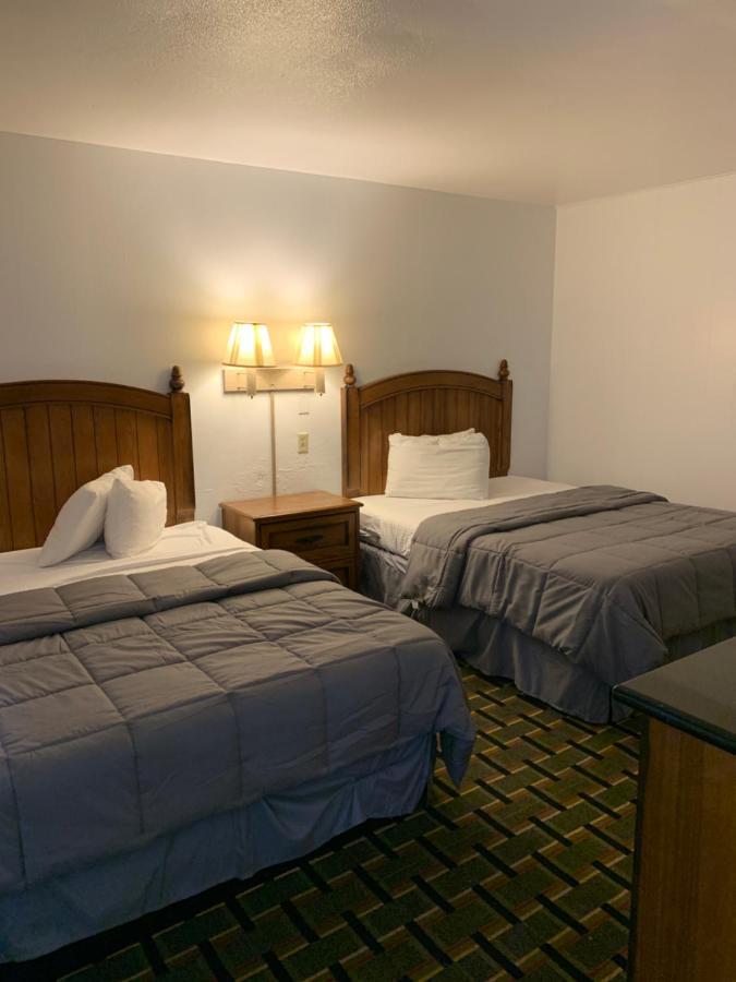 Rodeway Inn & Suites Raton Dış mekan fotoğraf
