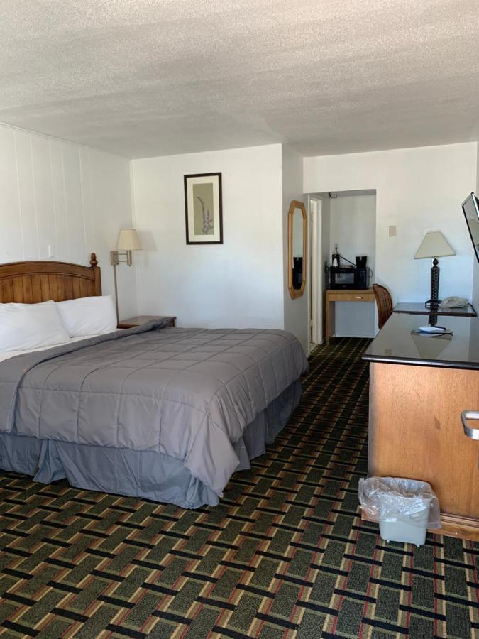 Rodeway Inn & Suites Raton Dış mekan fotoğraf