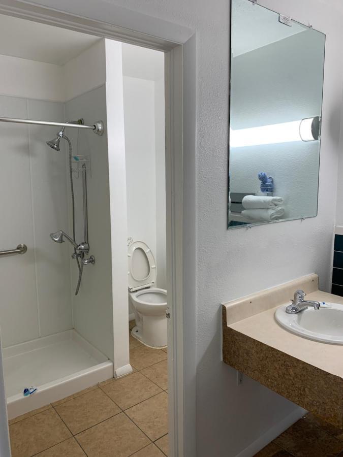 Rodeway Inn & Suites Raton Dış mekan fotoğraf
