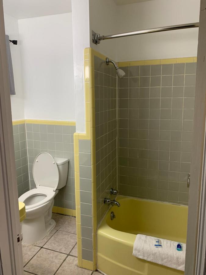 Rodeway Inn & Suites Raton Dış mekan fotoğraf