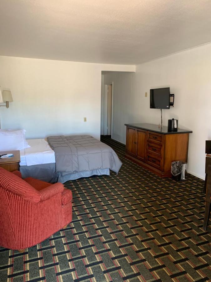 Rodeway Inn & Suites Raton Dış mekan fotoğraf